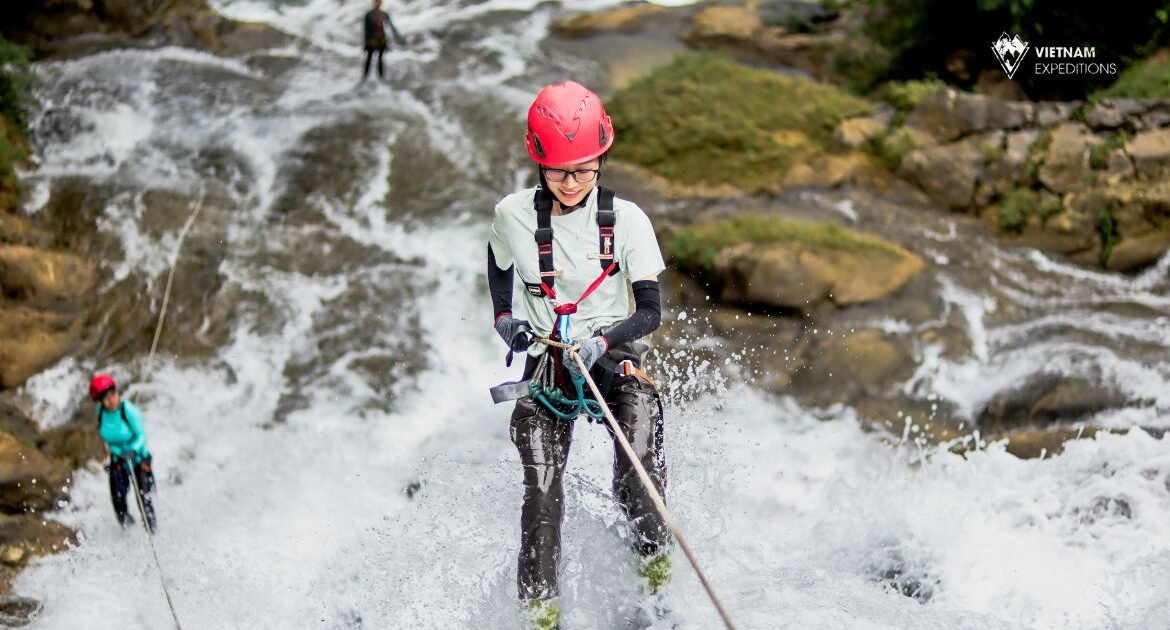 Canyoning Thác Bản Ba