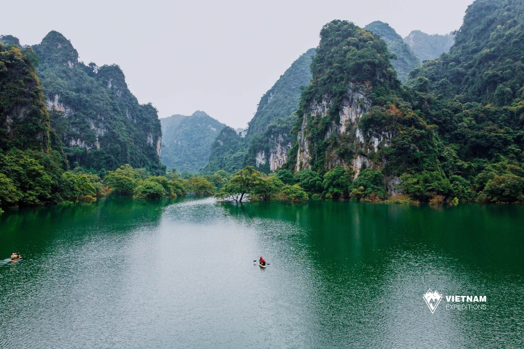 Chèo SUP ở Hữu Liên