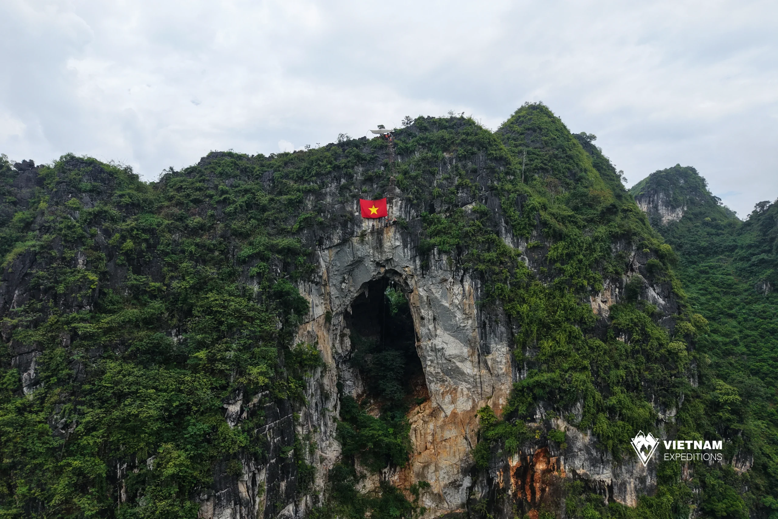 Cổng Trời Yên Sơn